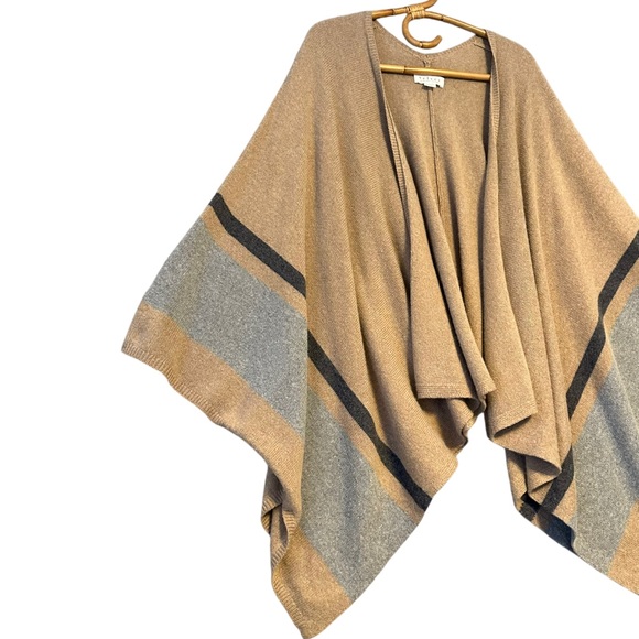 Velvet Graham & Spencer | Harper Open Front Poncho Cape Cardigan Size XS/S - Picture 3 of 10